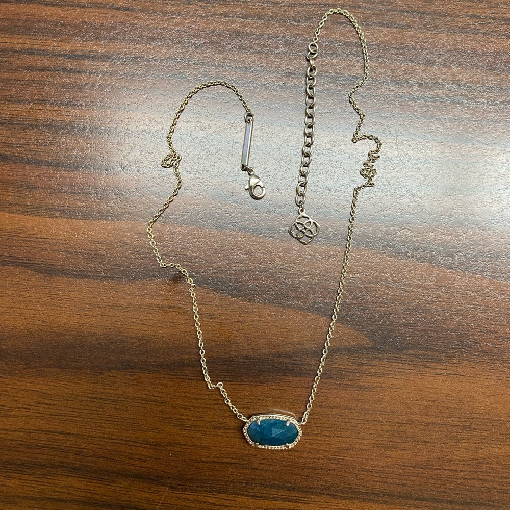 Jade Kendra Scott necklace